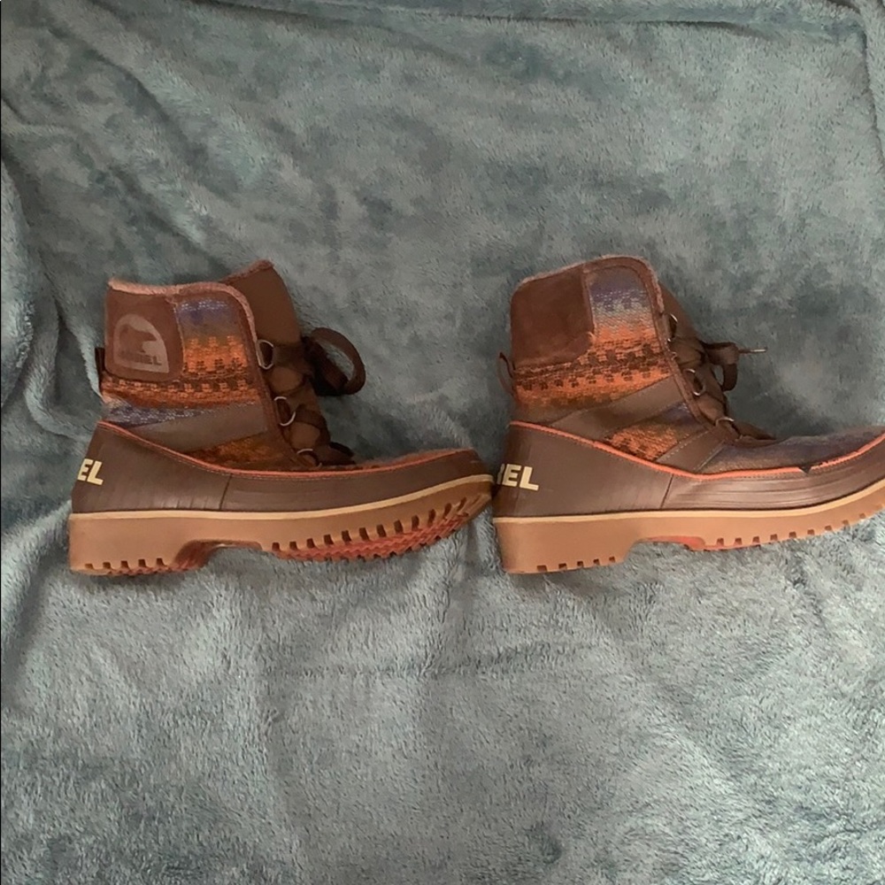 Size 9 Sorel Fall/Winter Boots